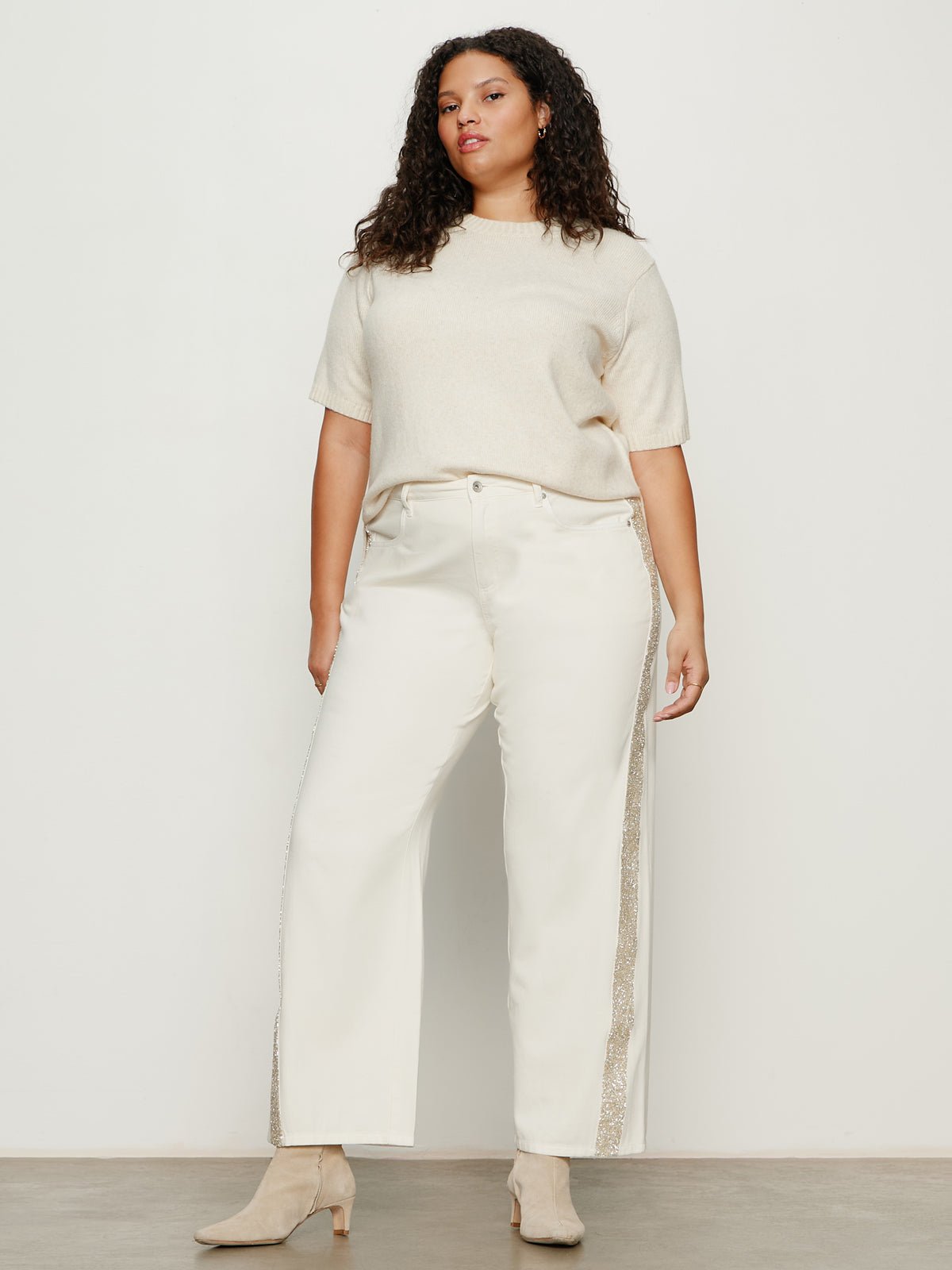 Perfect Sweater Tee Vanilla Creme Extended Sizing - Image 5