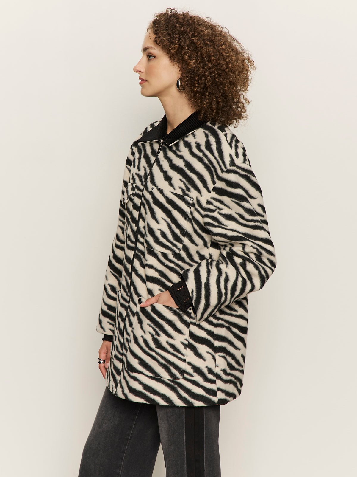 Soiree Barn Jacket Striking Zebra - Image 3